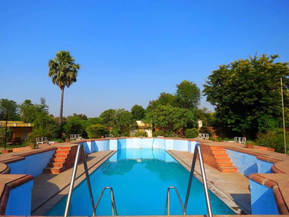 ภัณวร วิลาสพาเลซ Hotel Karauli ภายนอก รูปภาพ