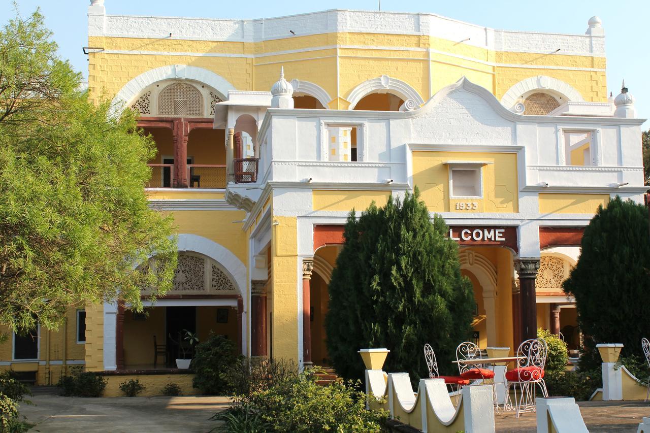 ภัณวร วิลาสพาเลซ Hotel Karauli ภายนอก รูปภาพ