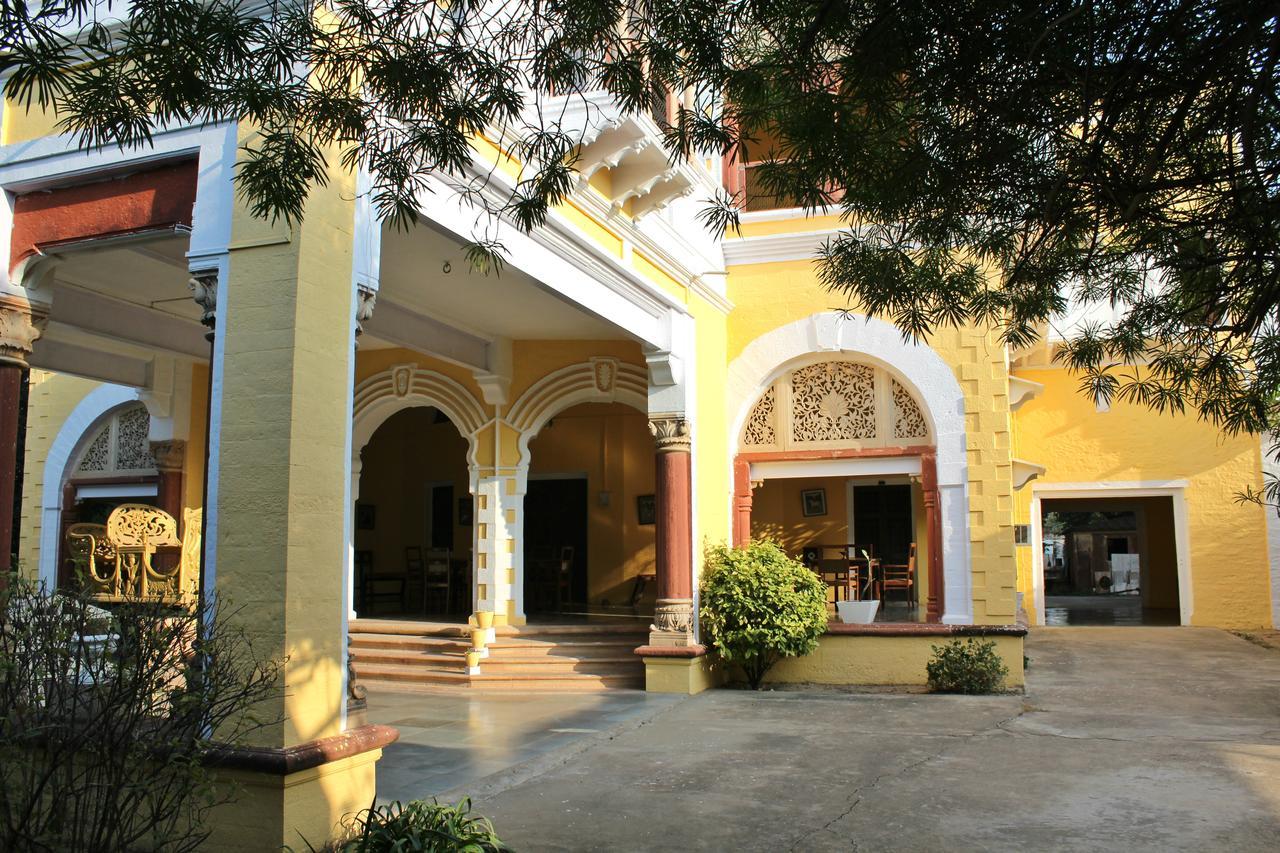 ภัณวร วิลาสพาเลซ Hotel Karauli ภายนอก รูปภาพ
