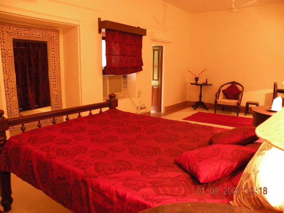 ภัณวร วิลาสพาเลซ Hotel Karauli ภายนอก รูปภาพ