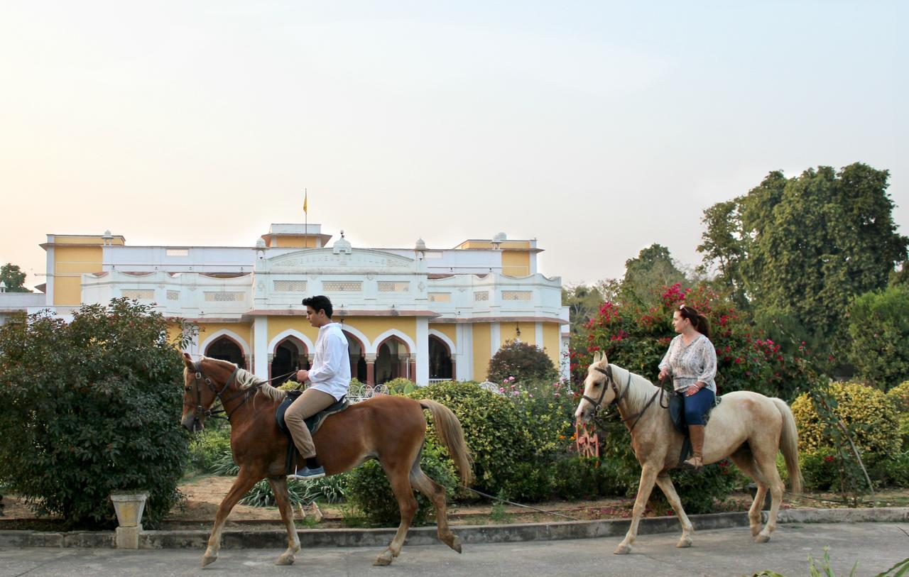 ภัณวร วิลาสพาเลซ Hotel Karauli ภายนอก รูปภาพ